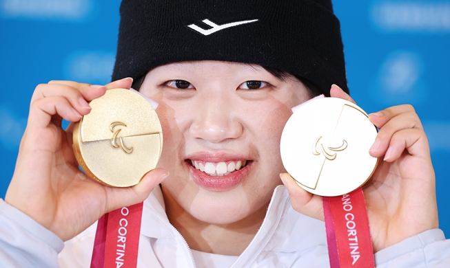Kim Yunji devient quintuple médaillée aux Jeux paralympiques d’hiver de Milan-Cortina