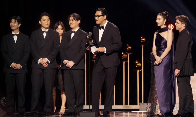 « Golden » reçoit le Grammy de la meilleure chanson écrite pour un support visuel