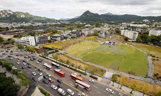 L’ouverture d’une place verte près du palais Gyeongbok