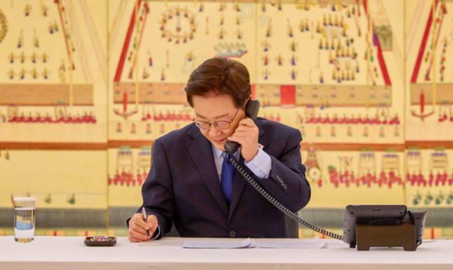 Les présidents Lee Jae Myung et Donald Trump échangent sur les résultats du sommet américano-chinois