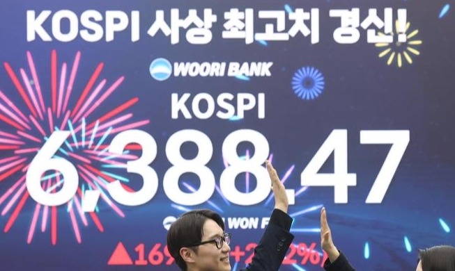 Le KOSPI affiche un nouveau record à 6 388 points