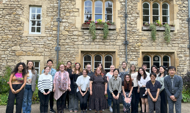 L’université d’Oxford collabore avec plusieurs universités pour élargir l’enseignement du coréen