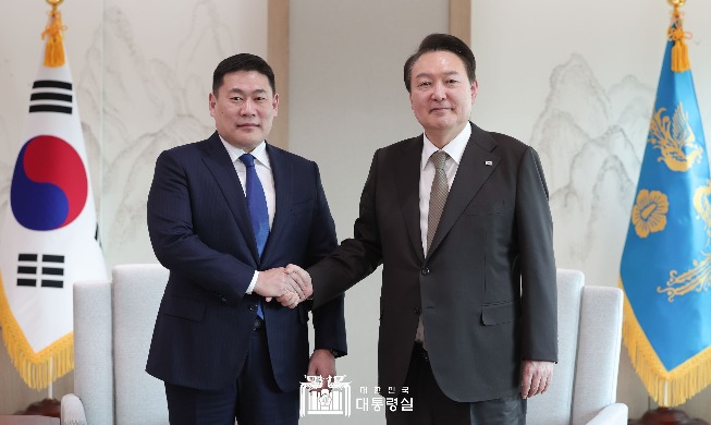 Le président Yoon remercie le Premier ministre mongol pour son soutien à la candidature de Busan à l'Expo 2030