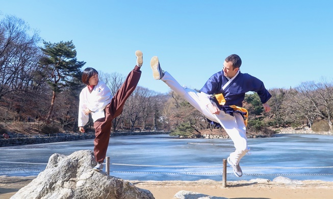 Chuseok fêté en France ce week-end grâce à l’association PariSéoul78, a permis de faire découvrir le TAEKKYON, le TAEKKYON-SANTÉ et le HOPAESOOL !