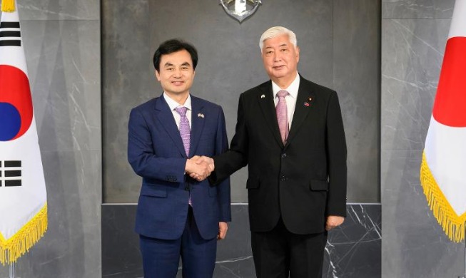 Séoul et Tokyo renforcent leur coopération dans le domaine de la défense