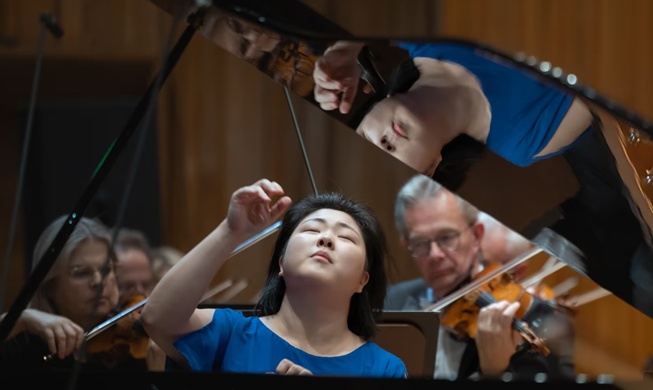 Roh Hyunjin remporte le 13e concours international de piano Ignacy Paderewski