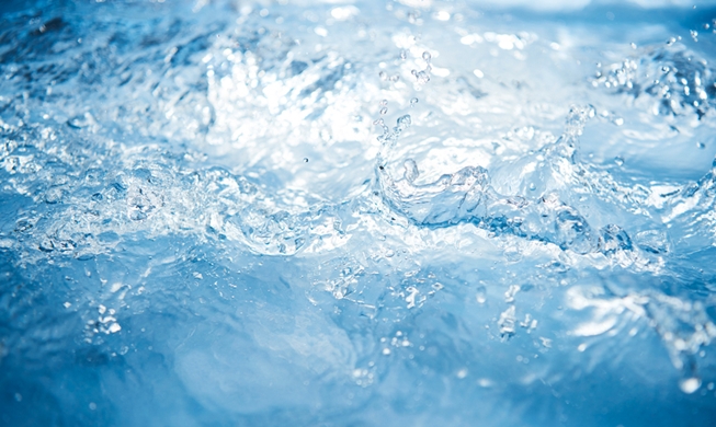 Des chercheurs de l'UNIST mettent au point un dispositif solaire d'évaporation de l'eau de mer