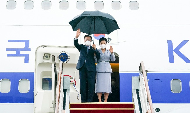 Le président Moon, premier président coréen à prononcer un discours à la conférence de l'OIT, revient après son voyage en Europe