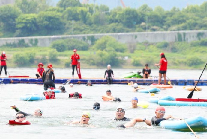 Sium Sium Hangang Triathlon Festival