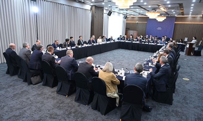 La Corée et l'OTAN discutent de leur coopération en matière de défense