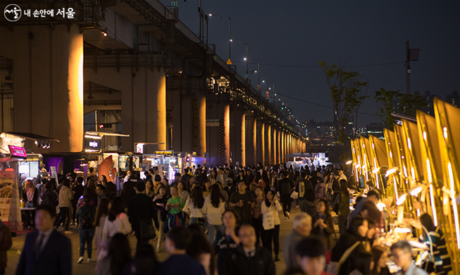 Retour du marché du clair de lune après trois ans d'absence