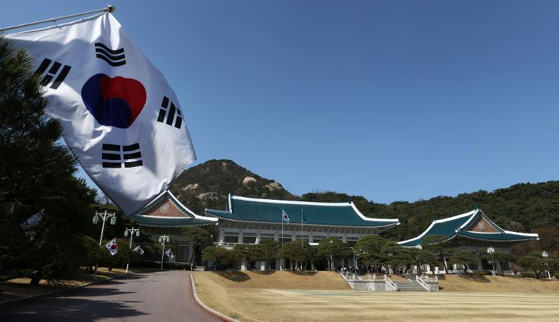 Le bâtiment principal des bureaux de l'enceinte présidentielle. ⓒ Jeon Han / Korea.net