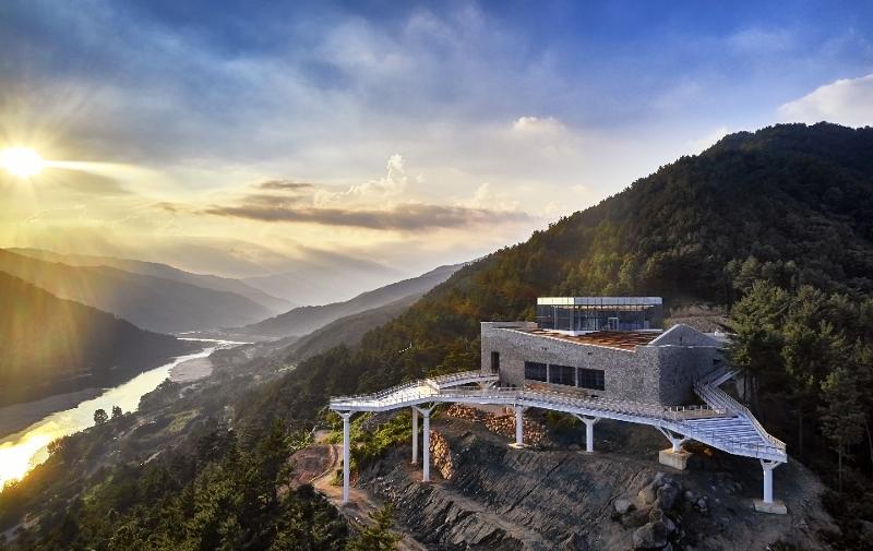 Le complexe culturel Starway Hadong à Pyeongsa-ri à Hadong. 