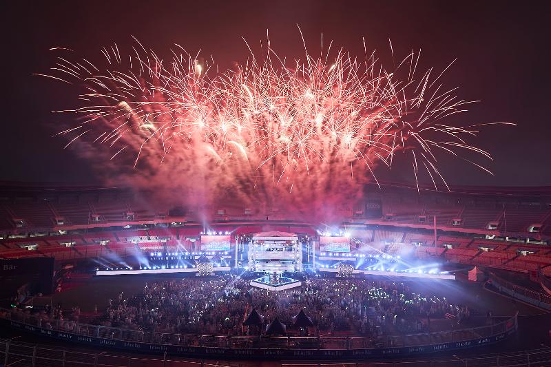Scène de la cérémonie d'ouverture de la Seoul Festa de l'année dernière, le 10 août 2022, au stade principal du complexe sportif de Jamsil, dans le district Songpa de Séoul. 