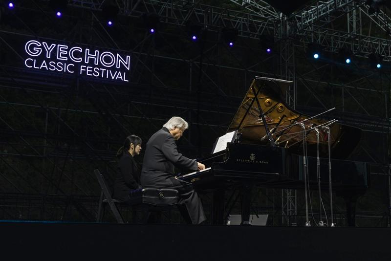 Le pianiste Paik Kun Woo à la 10e édition du festival de musique classique de Gyechon, à Pyeongchang, dans le Gangwon, le 31 mai 2024.