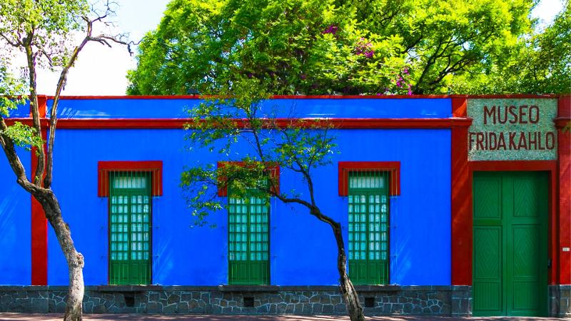 L’entrée du musée Frida Kahlo, situé dans le quartier de Coyoacán, à Mexico. © Musée Frida Kahlo