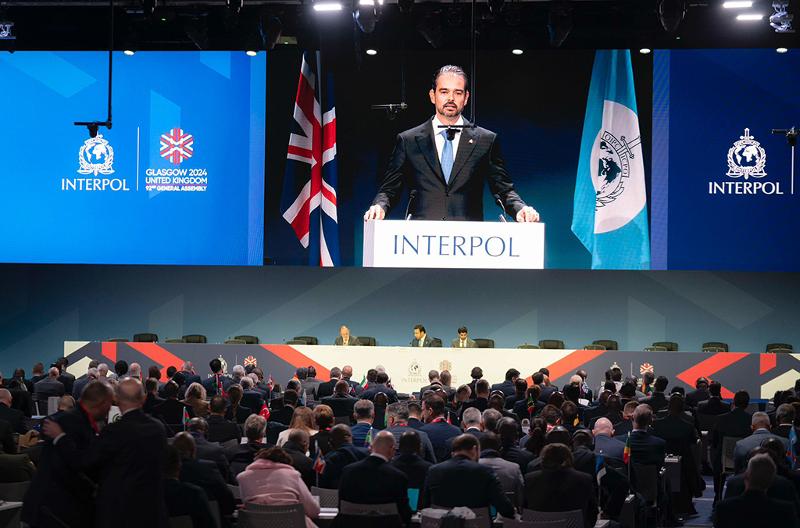 Le secrétaire général Valdecy Urquiza prononce un discours lors de la 92e session de l’Assemblée générale d’Interpol, qui s’est tenu à Glasgow au Royaume-Uni, le 5 novembre 2024. © Interpol