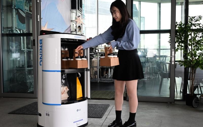 Le robot CLOi ServeBot, conçu par LG Electronics. © LG Electronics