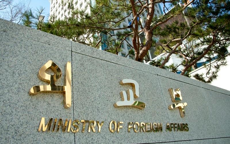 Le ministre des Affaires étrangères, à Séoul. © Ministère des Affaires étrangères