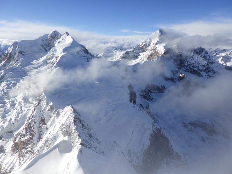 La vue depuis le sommet du pic Sat, à 6 620 mètres. © An Chiyoung