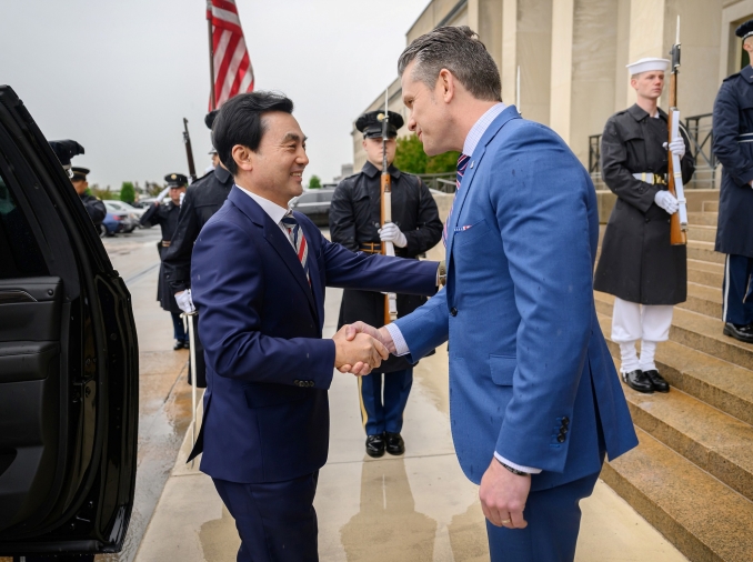 À Washington, la Corée et les États-Unis discutent sécurité maritime et transfert de l’OPCON
