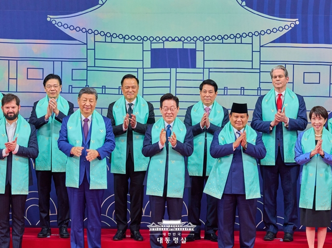 Le sommet de l’APEC s’achève sur l’adoption de la déclaration de Gyeongju