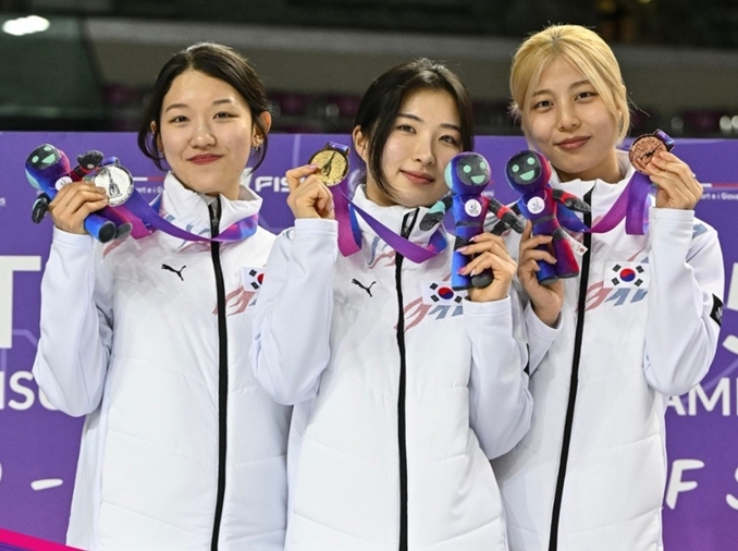 Universiades de Turin : podium complet pour la Corée au patinage de vitesse 1 500 m