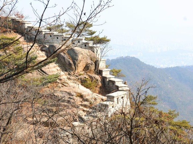 Le patrimoine coréen candidat à l’UNESCO (2/6) : les murailles d’Hanyang, l’ancienne Séoul