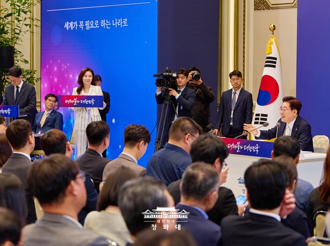 Le président Lee Jae Myung promet de faire de la Corée un pays « irremplaçable »