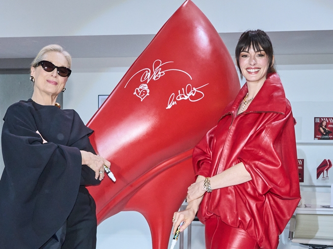 Meryl Streep et Anne Hathaway en visite à Séoul pour le retour du « Diable s’habille en Prada »