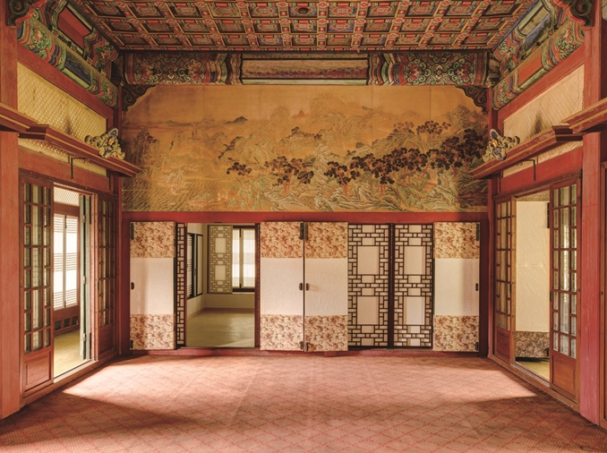 Les fresques du palais Changdeokgung exposées au musée national des palais de Corée